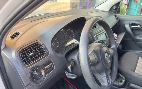 Volkswagen Polo VI (EU Market), 2012 год, 530 000 рублей, 16 фотография