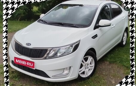 KIA Rio III рестайлинг, 2012 год, 680 000 рублей, 2 фотография