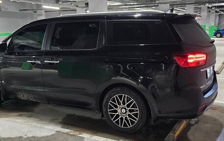 KIA Carnival III, 2019 год, 3 050 000 рублей, 14 фотография