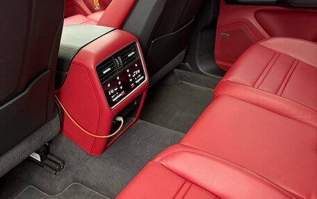 Porsche Cayenne III, 2021 год, 10 000 000 рублей, 15 фотография