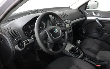 Skoda Octavia, 2012 год, 847 000 рублей, 10 фотография