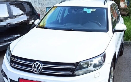 Volkswagen Tiguan I, 2012 год, 990 000 рублей, 1 фотография