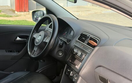 Volkswagen Polo VI (EU Market), 2011 год, 511 000 рублей, 6 фотография