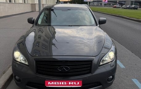 Infiniti M, 2010 год, 980 000 рублей, 2 фотография