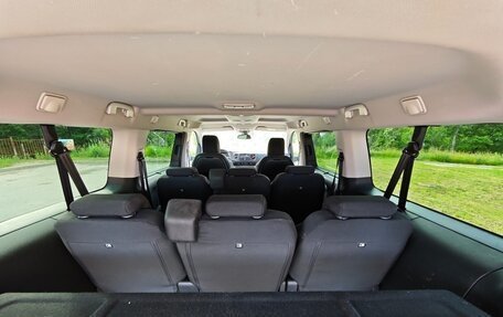 Peugeot Traveller I, 2018 год, 2 800 000 рублей, 10 фотография
