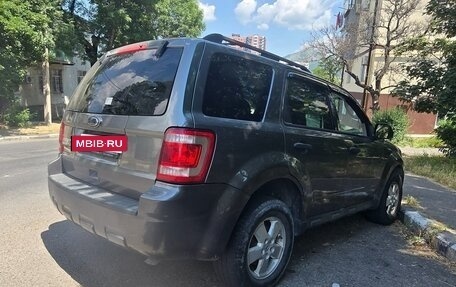 Ford Escape II, 2010 год, 820 000 рублей, 2 фотография