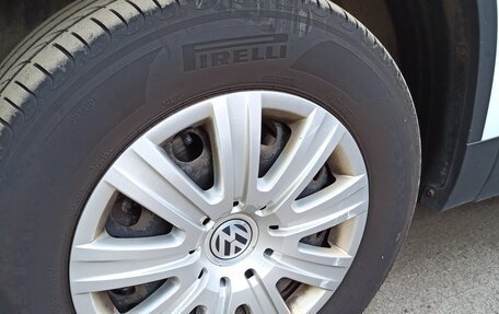 Volkswagen Tiguan I, 2012 год, 990 000 рублей, 4 фотография