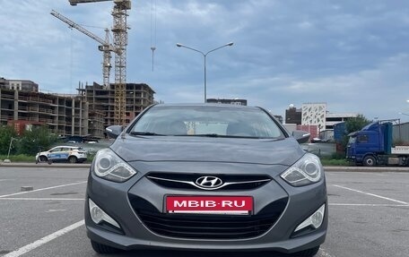 Hyundai i40 I рестайлинг, 2014 год, 1 015 000 рублей, 2 фотография