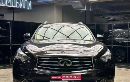 Infiniti QX70, 2016 год, 2 700 000 рублей, 1 фотография