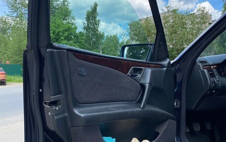 Mercedes-Benz E-Класс, 1998 год, 695 000 рублей, 23 фотография