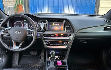 Hyundai Sonata VII, 2017 год, 1 600 000 рублей, 2 фотография