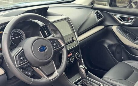 Subaru Forester, 2023 год, 3 000 000 рублей, 9 фотография