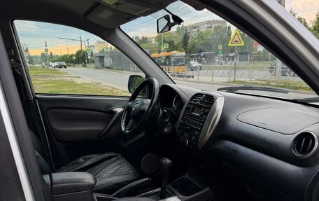 Toyota RAV4, 2005 год, 770 000 рублей, 10 фотография