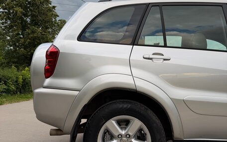 Toyota RAV4, 2005 год, 770 000 рублей, 16 фотография