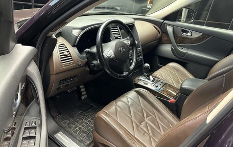 Infiniti QX70, 2016 год, 2 700 000 рублей, 7 фотография