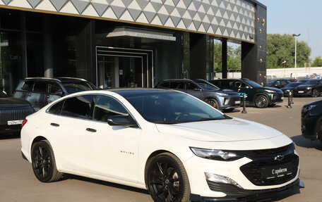 Chevrolet Malibu IX, 2019 год, 1 560 000 рублей, 3 фотография
