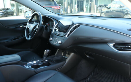 Chevrolet Malibu IX, 2019 год, 1 560 000 рублей, 10 фотография