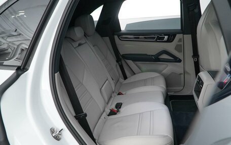 Porsche Cayenne III, 2019 год, 7 099 999 рублей, 7 фотография