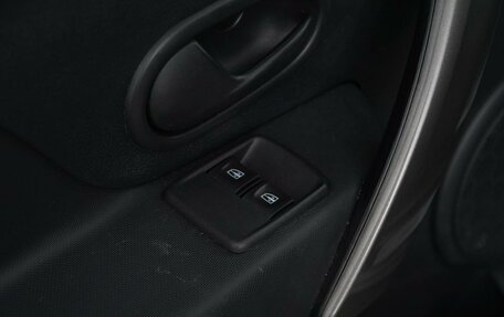 Renault Logan II, 2019 год, 1 129 999 рублей, 14 фотография