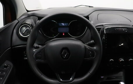Renault Kaptur I рестайлинг, 2017 год, 1 360 000 рублей, 11 фотография