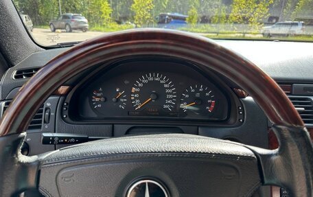 Mercedes-Benz E-Класс, 1998 год, 1 300 000 рублей, 8 фотография