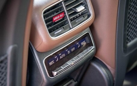 Mercedes-Benz GLE, 2025 год, 12 950 000 рублей, 13 фотография
