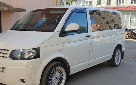 Volkswagen Caravelle T5, 2012 год, 1 850 000 рублей, 5 фотография