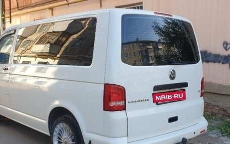 Volkswagen Caravelle T5, 2012 год, 1 850 000 рублей, 8 фотография