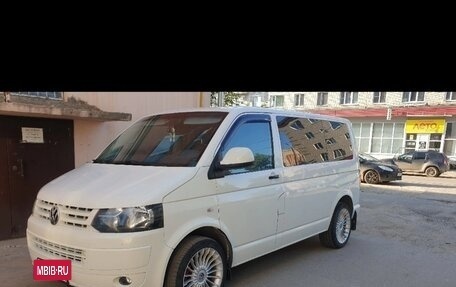 Volkswagen Caravelle T5, 2012 год, 1 850 000 рублей, 14 фотография