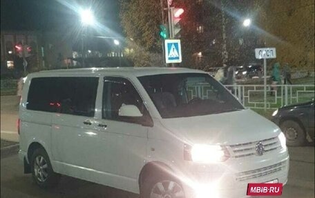 Volkswagen Caravelle T5, 2012 год, 1 850 000 рублей, 18 фотография