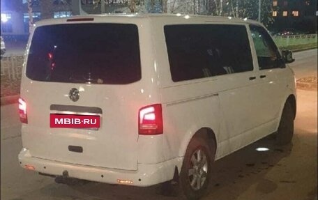 Volkswagen Caravelle T5, 2012 год, 1 850 000 рублей, 22 фотография