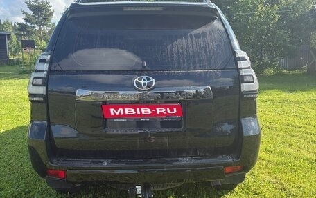 Toyota Land Cruiser Prado 150 рестайлинг 2, 2020 год, 5 850 000 рублей, 7 фотография