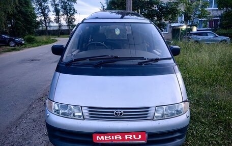 Toyota Estima III рестайлинг -2, 1995 год, 420 000 рублей, 1 фотография