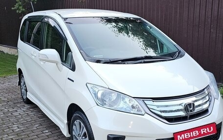 Honda Freed I, 2011 год, 1 100 000 рублей, 1 фотография