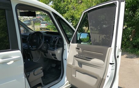 Honda Stepwgn IV, 2017 год, 2 000 000 рублей, 16 фотография