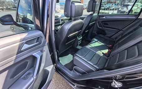 Volkswagen Tiguan II, 2017 год, 2 200 000 рублей, 15 фотография
