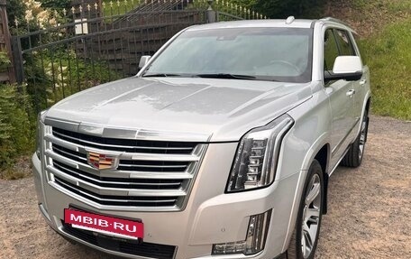 Cadillac Escalade IV, 2016 год, 4 380 000 рублей, 5 фотография