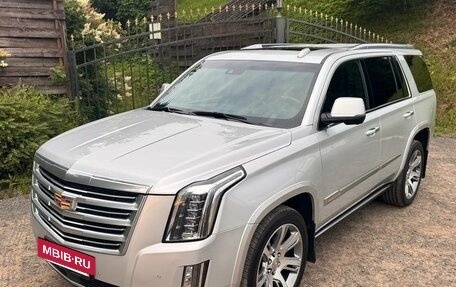 Cadillac Escalade IV, 2016 год, 4 380 000 рублей, 7 фотография