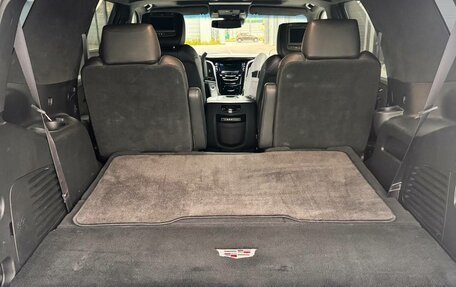 Cadillac Escalade IV, 2016 год, 4 380 000 рублей, 39 фотография