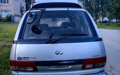 Toyota Estima III рестайлинг -2, 1995 год, 420 000 рублей, 4 фотография