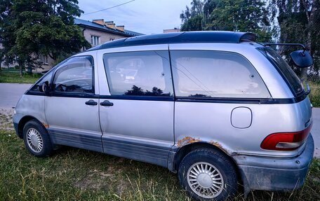 Toyota Estima III рестайлинг -2, 1995 год, 420 000 рублей, 3 фотография