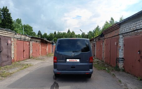 Volkswagen Caravelle T5, 2012 год, 2 000 000 рублей, 3 фотография