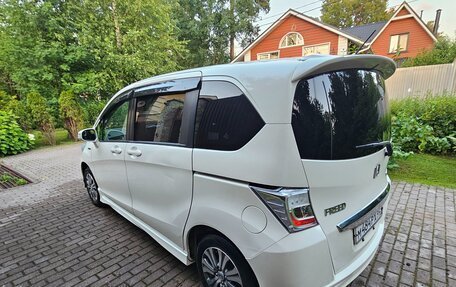 Honda Freed I, 2011 год, 1 100 000 рублей, 6 фотография