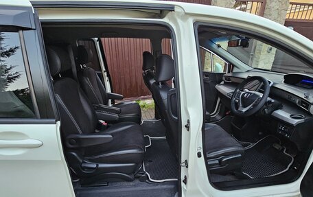 Honda Freed I, 2011 год, 1 100 000 рублей, 13 фотография