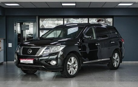 Nissan Pathfinder, 2015 год, 1 670 000 рублей, 1 фотография