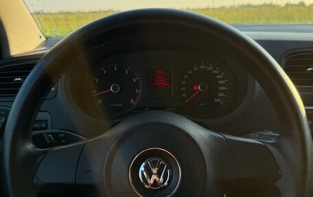 Volkswagen Polo VI (EU Market), 2010 год, 890 000 рублей, 11 фотография