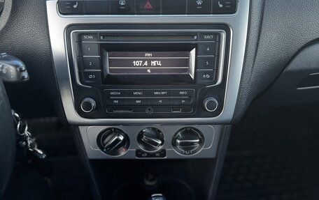 Volkswagen Polo VI (EU Market), 2013 год, 750 000 рублей, 25 фотография