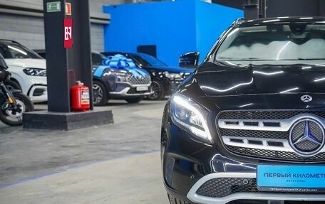 Mercedes-Benz GLA, 2017 год, 2 400 000 рублей, 28 фотография