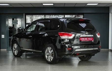 Nissan Pathfinder, 2015 год, 1 670 000 рублей, 6 фотография