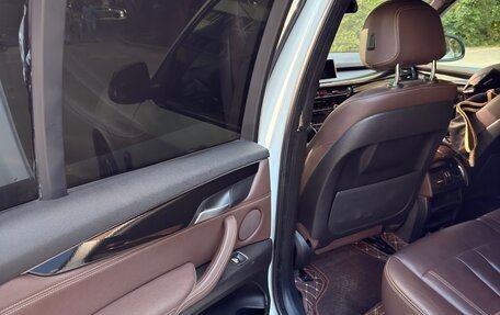 BMW X5, 2017 год, 2 600 000 рублей, 11 фотография